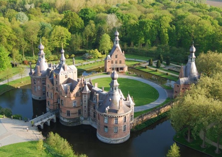 Ooigem Castle, Wielsbeke, Belgium, Belgium
